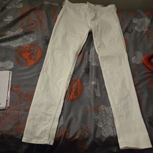 Excellent-used once Hollister Jeans- Juniors- Or can be used for Women too.